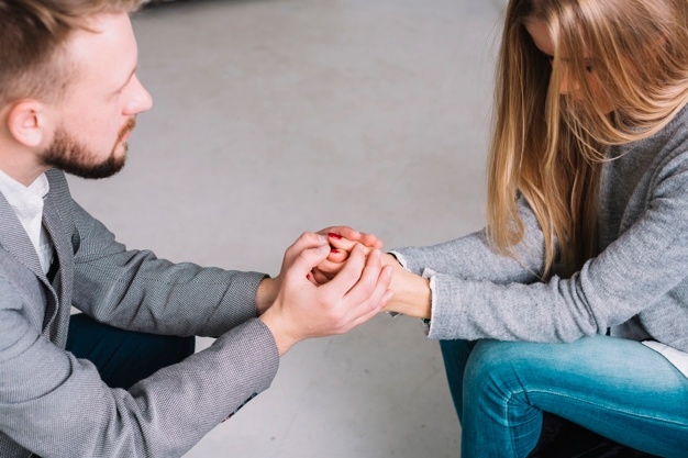 Ihre Beziehung zu Geld beeinflusst Ihre Gesundheit